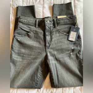 Universal Threads distressed grey skinny jeans, size 8.